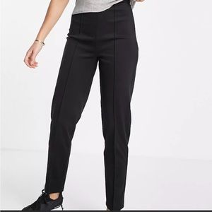 ASOS Design black ponte pintuck peg trouser pants Sz 4